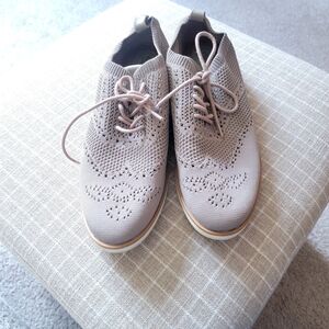 Women's Beige Knit Flats | Size 11